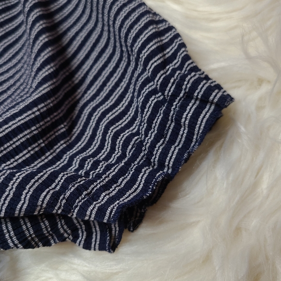 Madewell | Texture & Thread Peasant Top sz medium - Picture 3 of 6